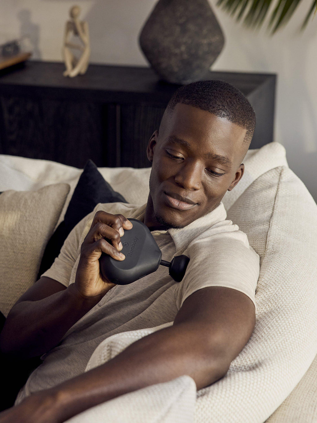 Theragun 2nd Generation Mini Massager by Therabody