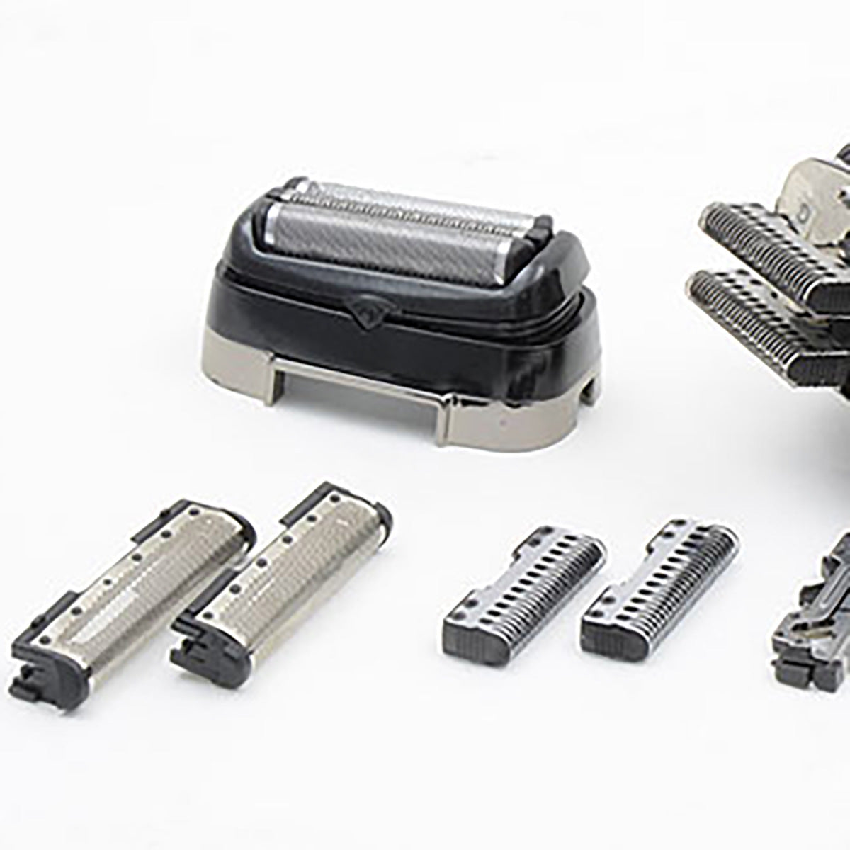 Replacement Blade/Foil Set for the World's Fastest Cordless Foil Shaver and Trimmer by Sharper Image