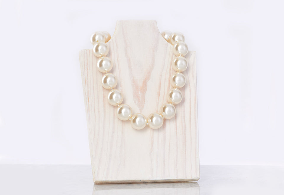 Cooling Pearl Necklace