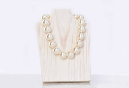 Cooling Pearl Necklace