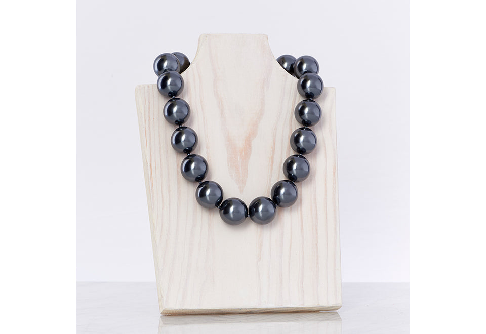 Cooling Pearl Necklace
