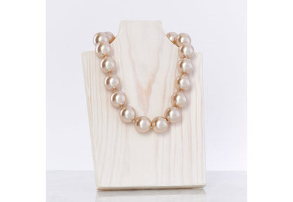 Cooling Pearl Necklace