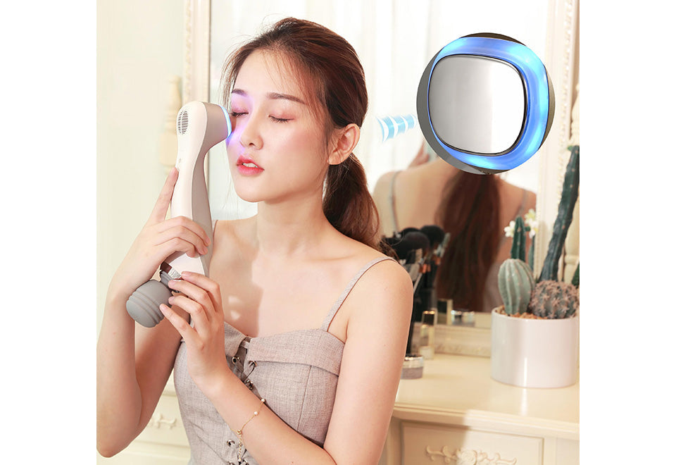Cordless Hot and Cold Beauty Massager