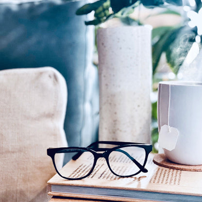 Fog-Free Cat-Eye Readers