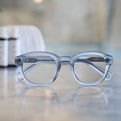 Fog-Free Shower Readers